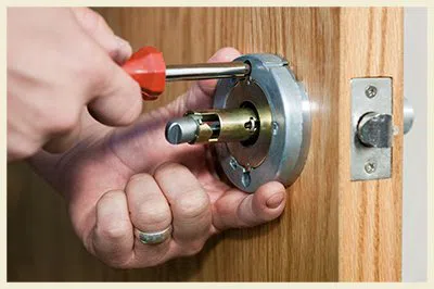Oakbrook Terrace IL Locksmith Store Oakbrook Terrace, IL 630-526-8689 - 10-residential-lockouts